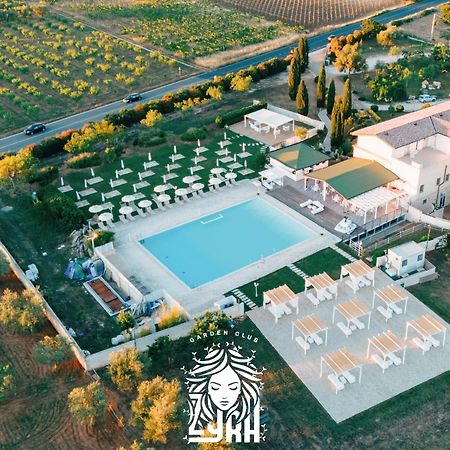 Zyra Garden Club Bed & Breakfast Acquaviva delle Fonti Luaran gambar