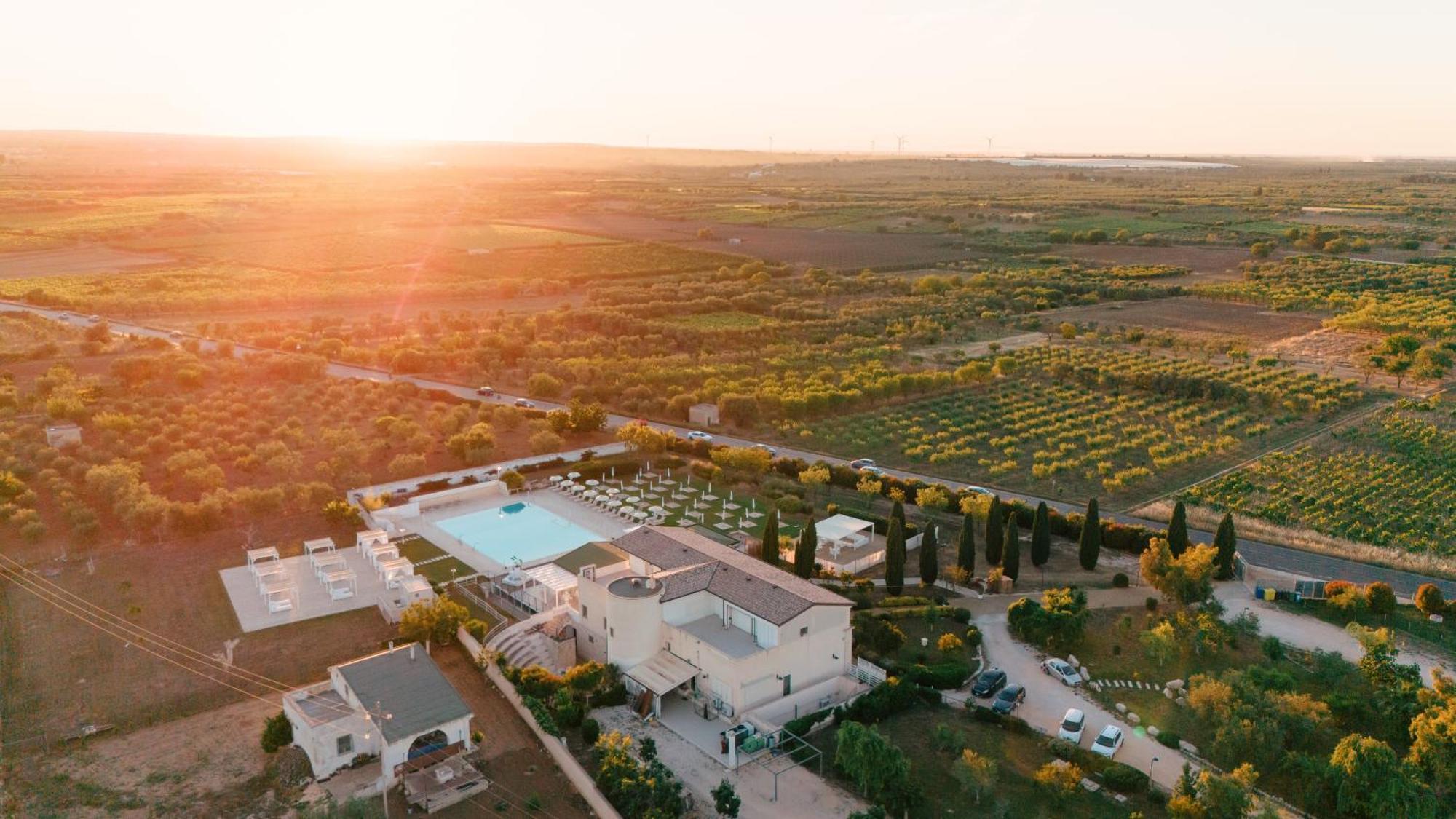Zyra Garden Club Bed & Breakfast Acquaviva delle Fonti Luaran gambar