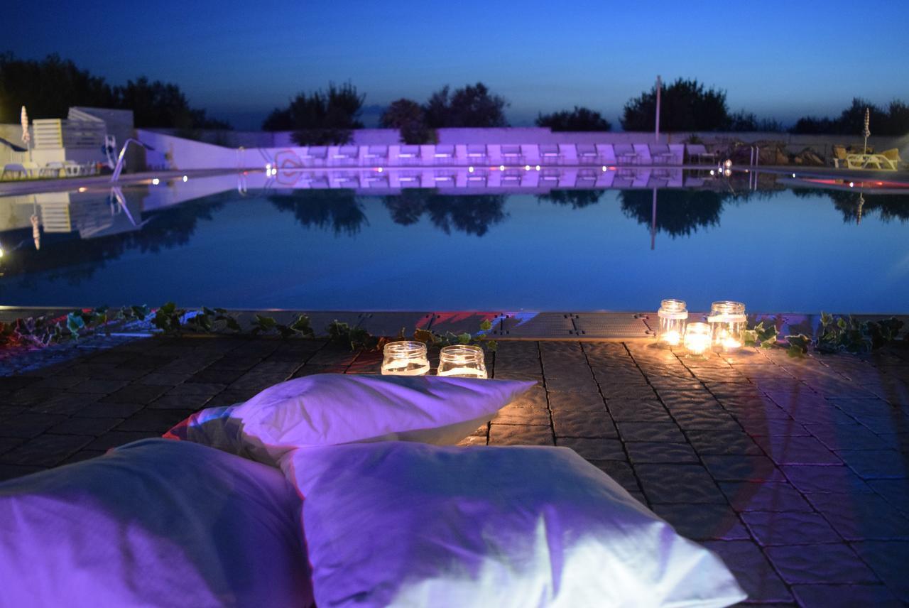 Zyra Garden Club Bed & Breakfast Acquaviva delle Fonti Luaran gambar